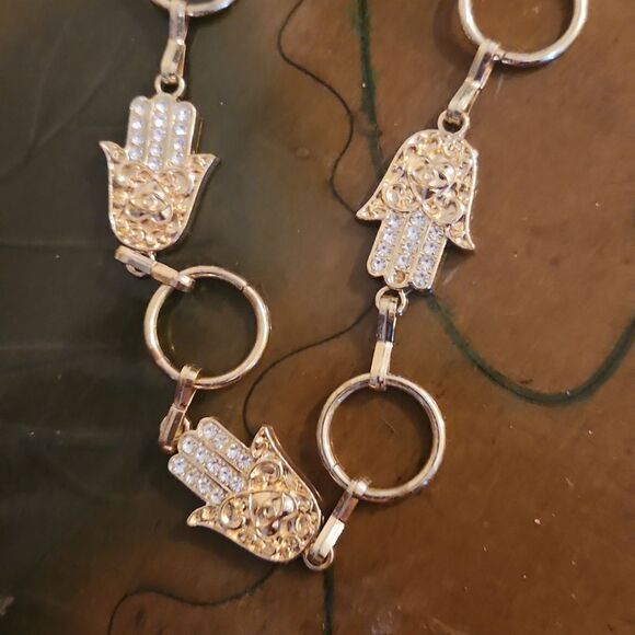 Hamsa Protection Blessings Necklace - Picture 6 of 6